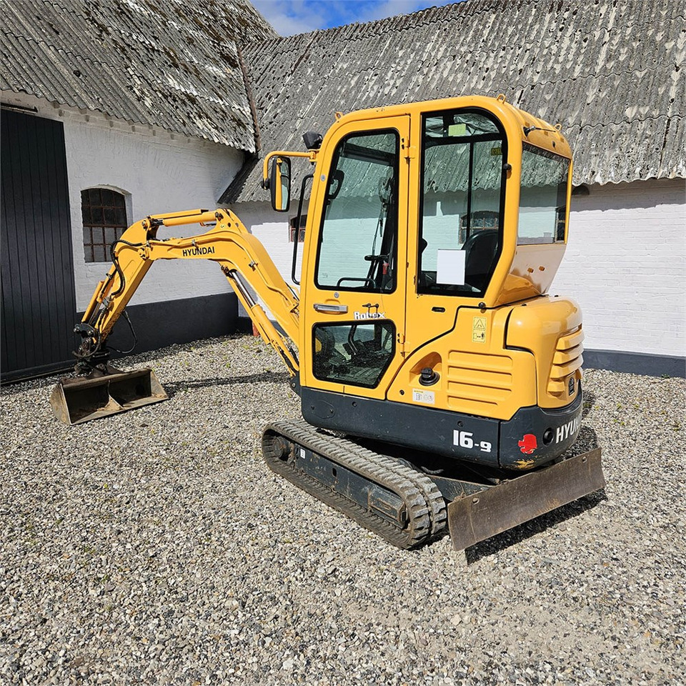 Hyundai Robex 16-9 - حفارة مُصَّغرة: صورة 3 Hyundai Robex 16-9 - حفارة مُصَّغرة: صورة 3