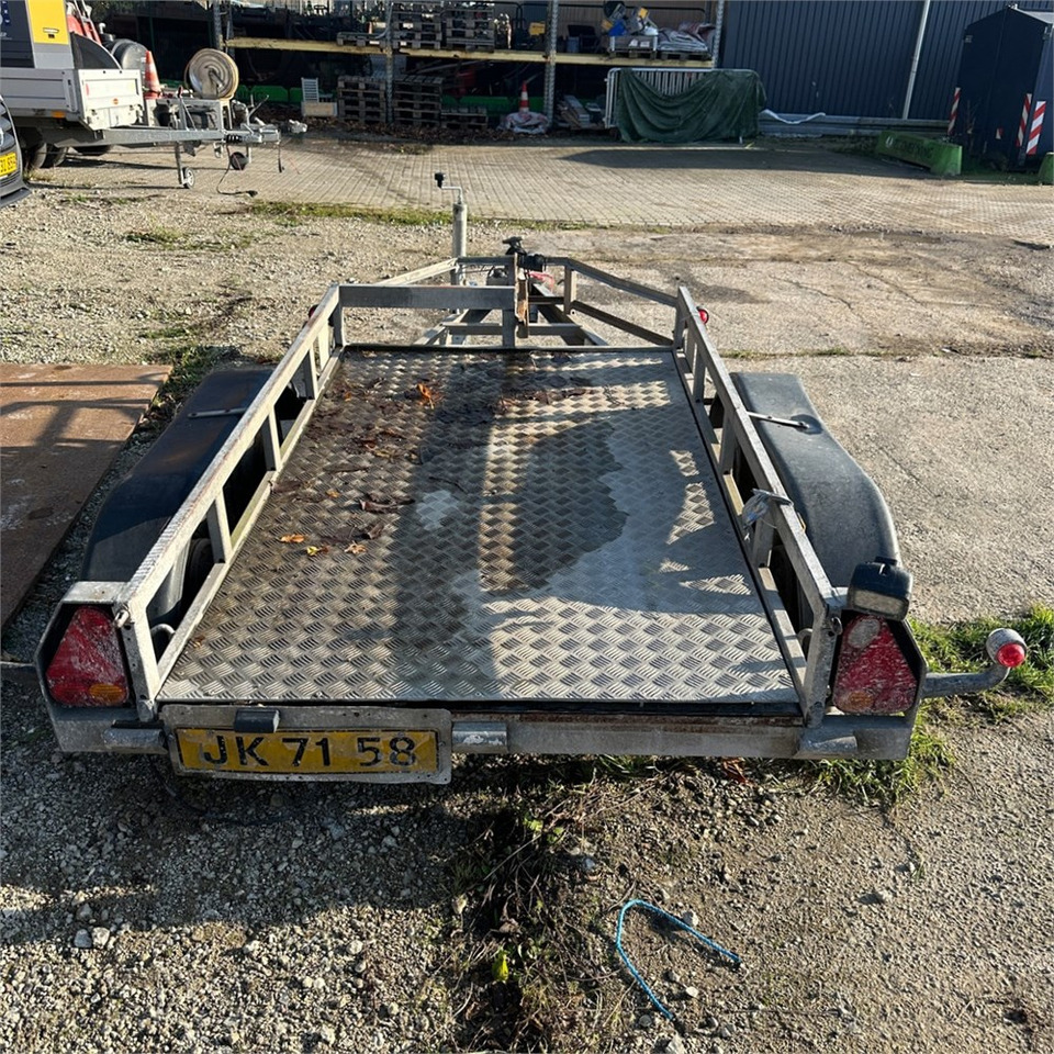 Ifor Williams 4 - مقطورة سيارة: صورة 3 Ifor Williams 4 - مقطورة سيارة: صورة 3