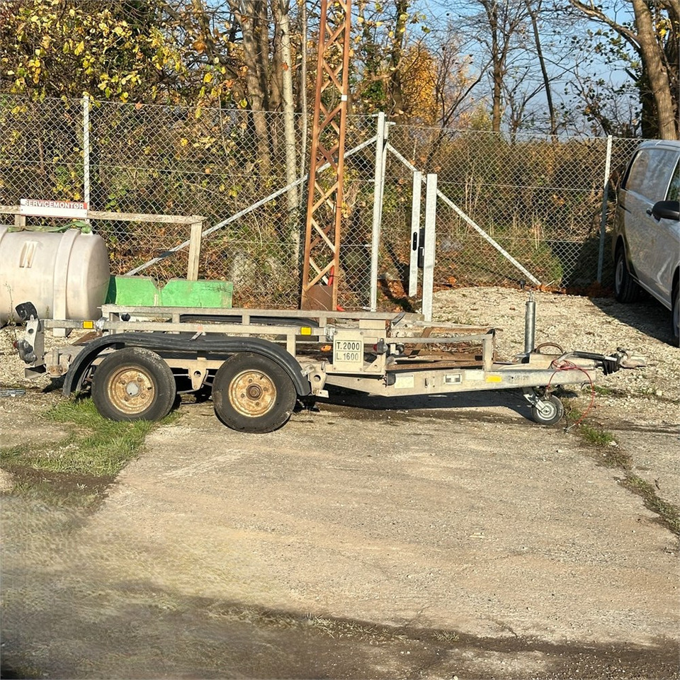 Ifor Williams 4 - مقطورة سيارة: صورة 2 Ifor Williams 4 - مقطورة سيارة: صورة 2