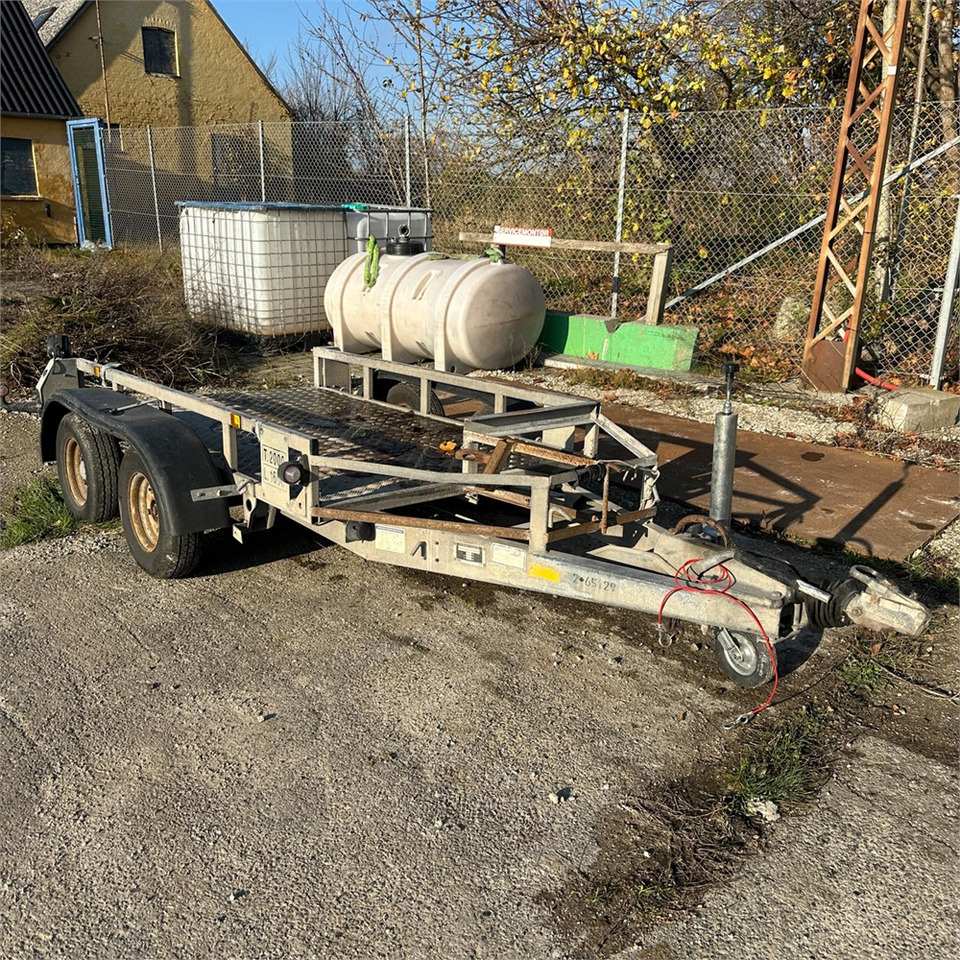 Ifor Williams 4 - مقطورة سيارة: صورة 1 Ifor Williams 4 - مقطورة سيارة: صورة 1