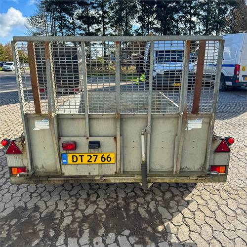 Ifor Williams 6 - مقطورة سيارة: صورة 4 Ifor Williams 6 - مقطورة سيارة: صورة 4