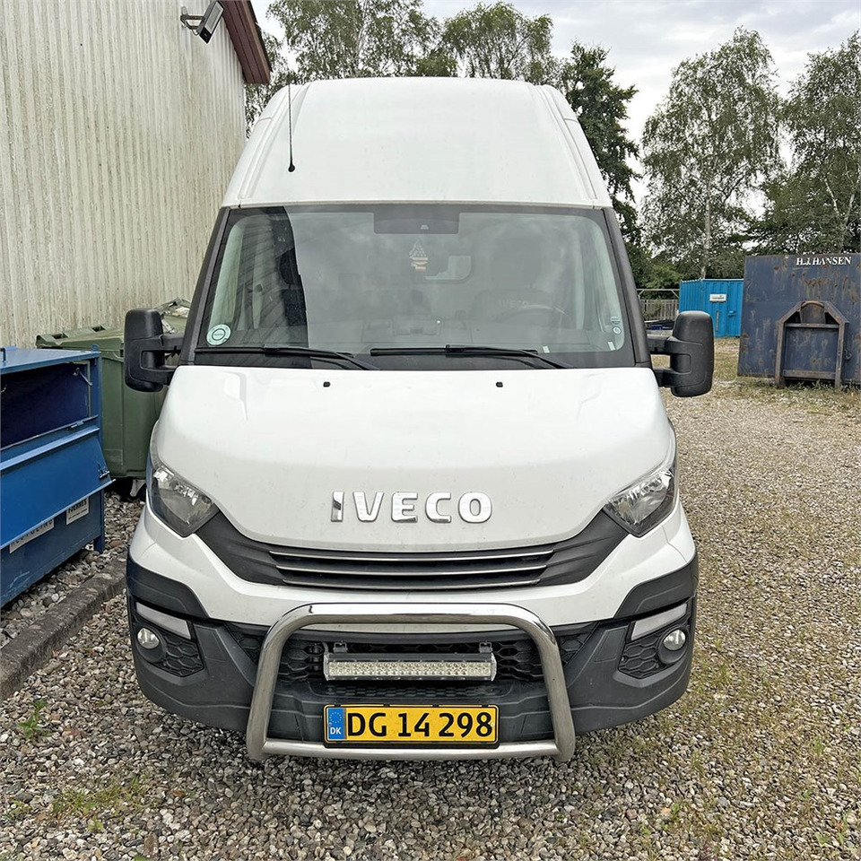 Iveco 35s18 - فان: صورة 2 Iveco 35s18 - فان: صورة 2