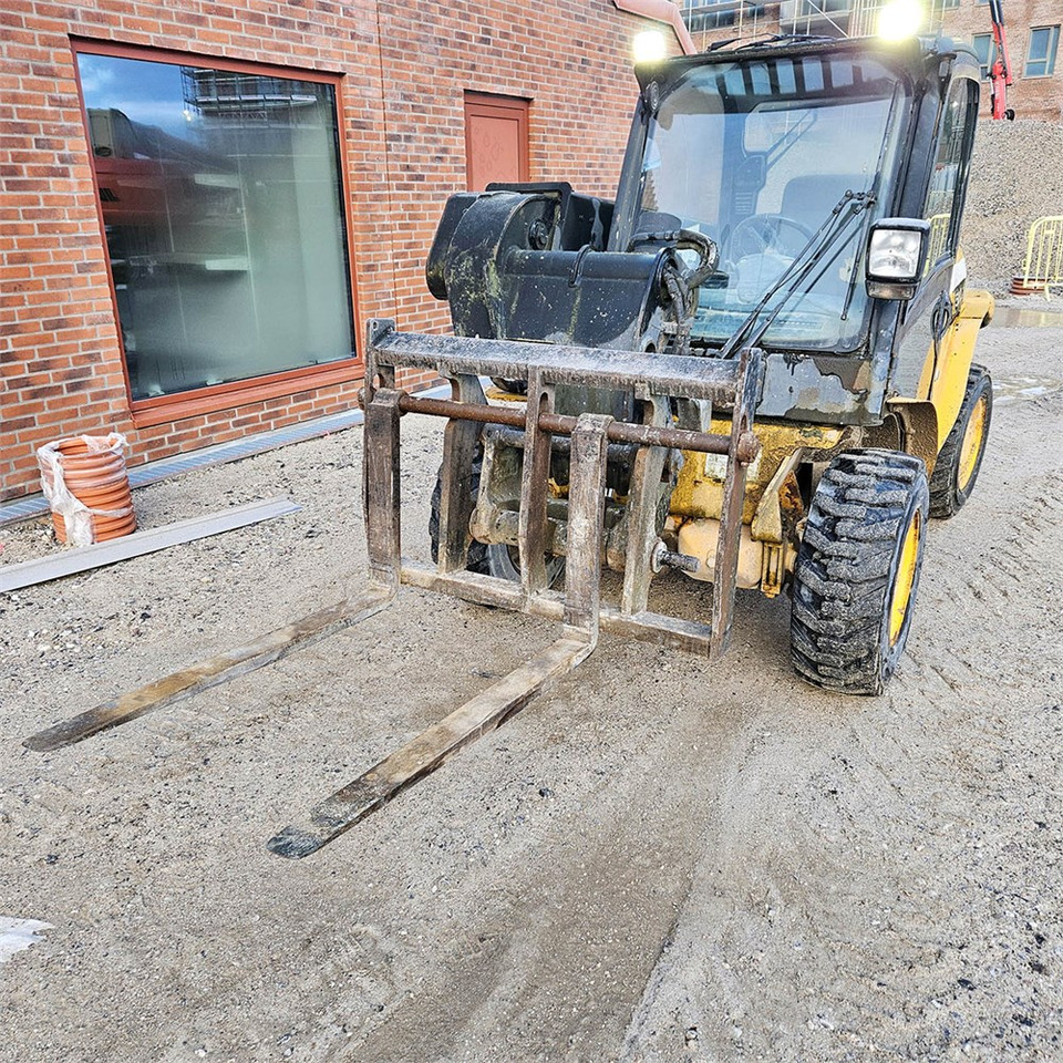 JCB 520-40 - رافعة تلسكوبية: صورة 5 JCB 520-40 - رافعة تلسكوبية: صورة 5