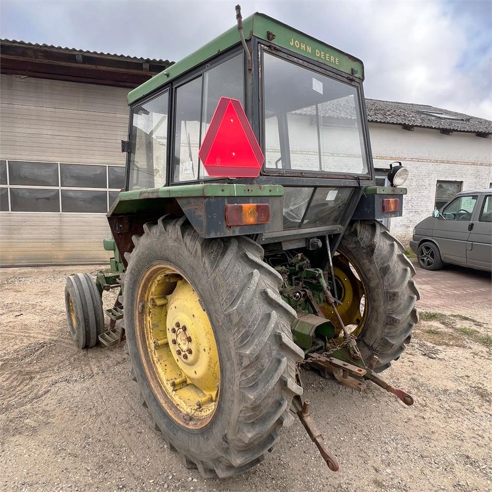 جرار John Deere 2140: صورة 12