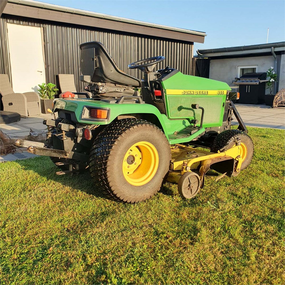 John Deere 455 - جزازة أعشاب الحدائق: صورة 4 John Deere 455 - جزازة أعشاب الحدائق: صورة 4