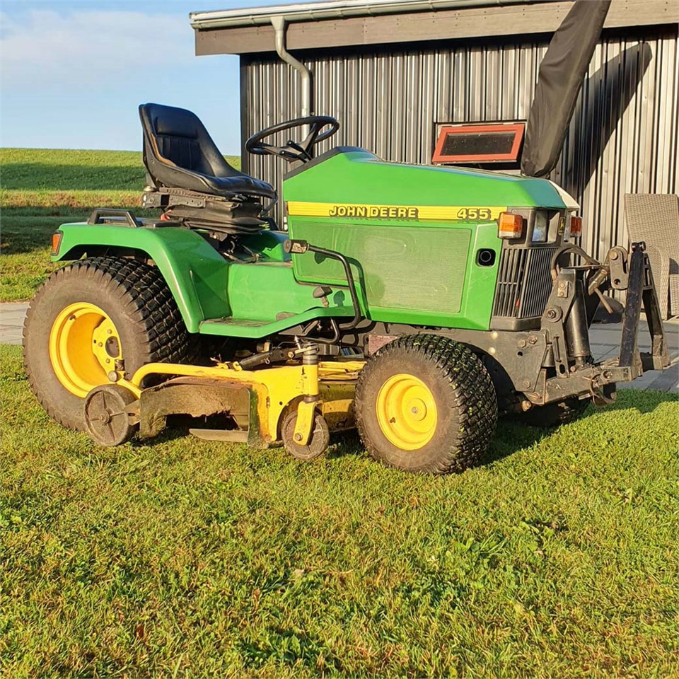 John Deere 455 - جزازة أعشاب الحدائق: صورة 3 John Deere 455 - جزازة أعشاب الحدائق: صورة 3