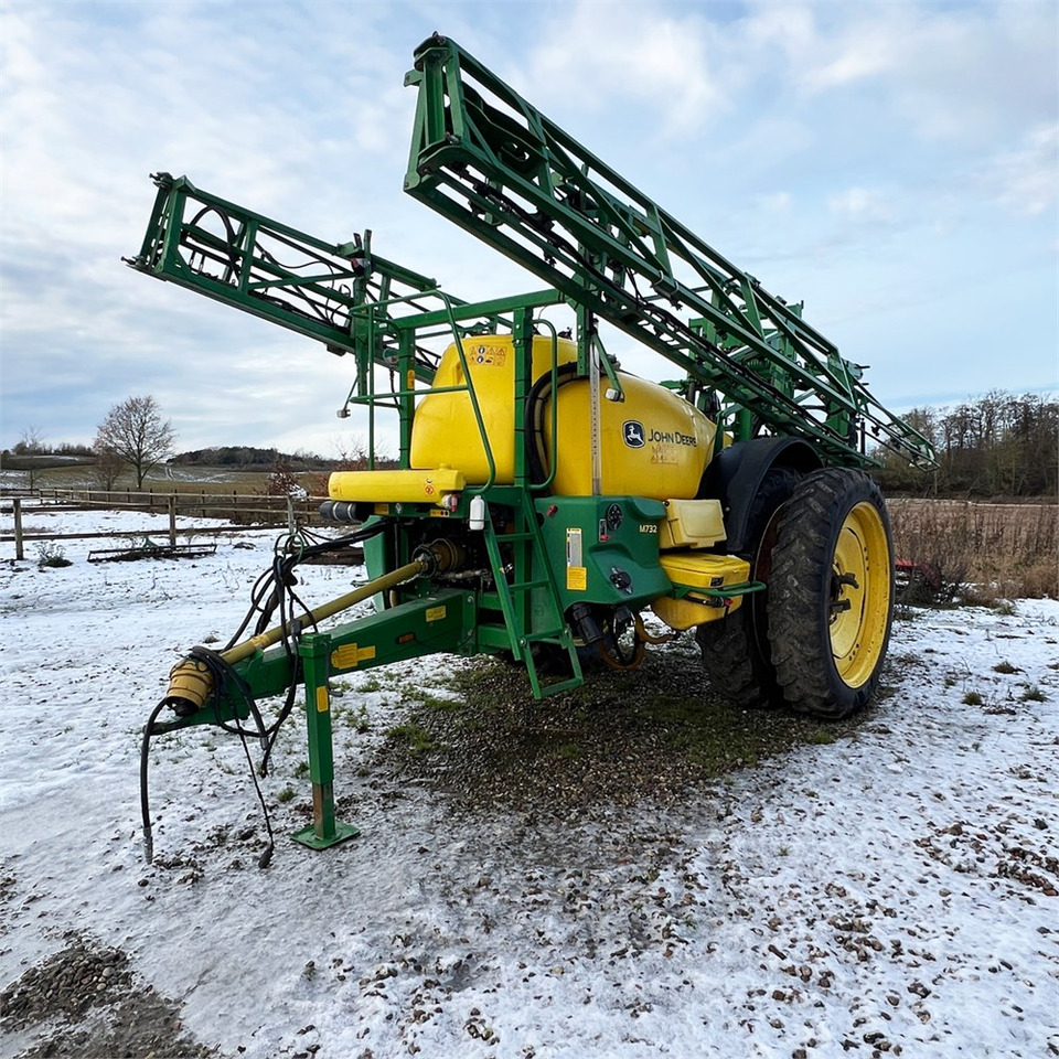 آلة John Deere M732: صورة 9