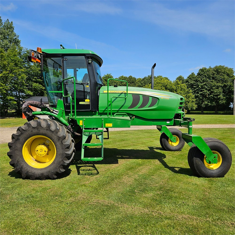 John Deere W150 - حصادة: صورة 2 John Deere W150 - حصادة: صورة 2