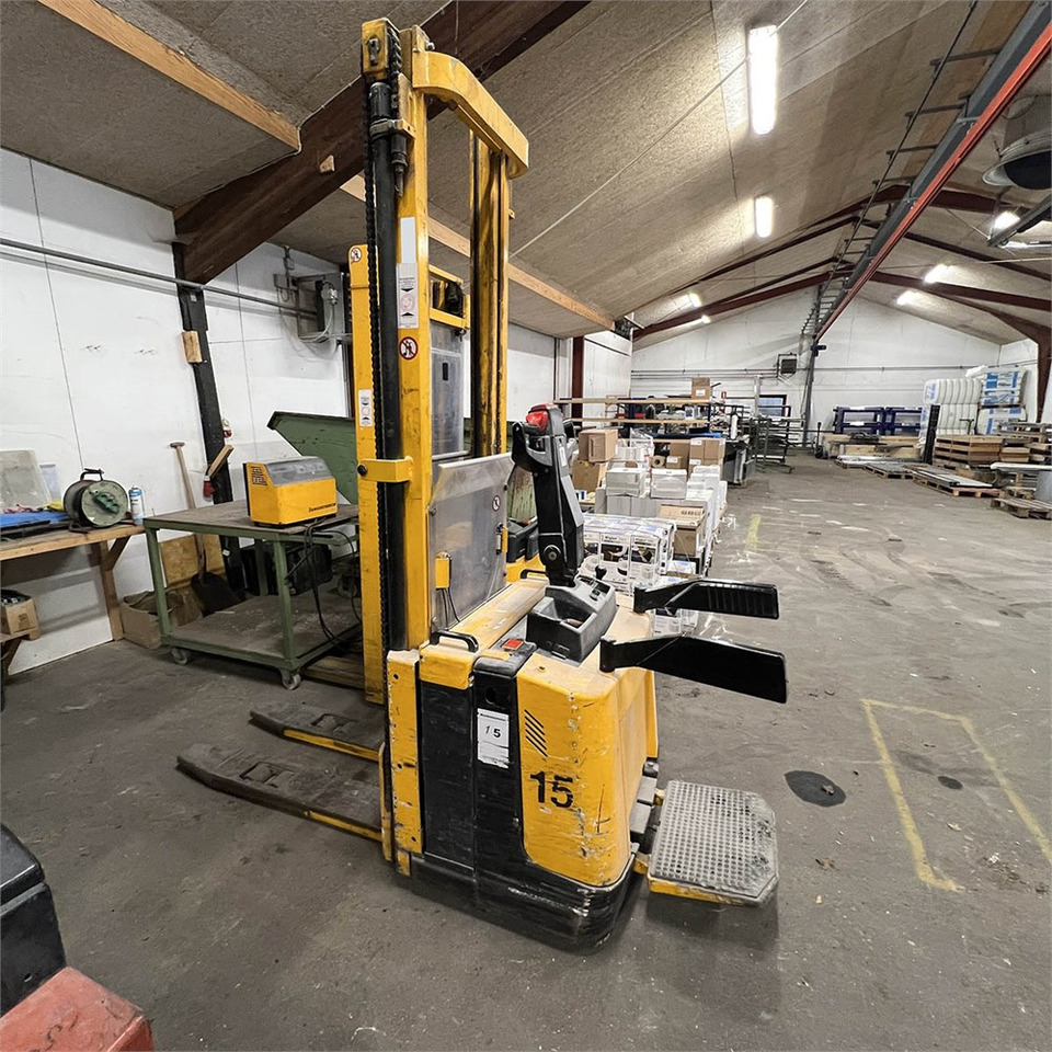Jungheinrich Hawker Perfect Plus 3 PzB 300 - شاحنة باليت: صورة 4 Jungheinrich Hawker Perfect Plus 3 PzB 300 - شاحنة باليت: صورة 4