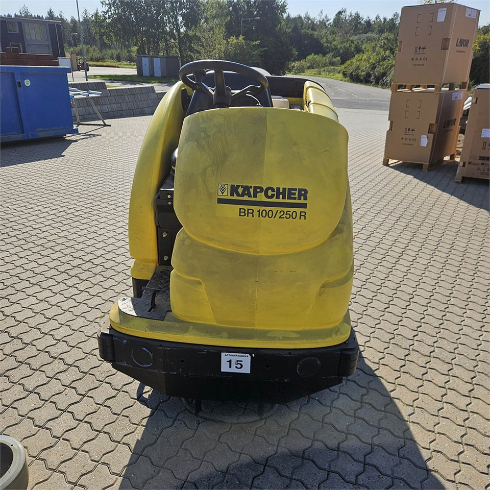 Kärcher BR 100/250 R BP PAC - ماكينة تنظيف: صورة 4 Kärcher BR 100/250 R BP PAC - ماكينة تنظيف: صورة 4