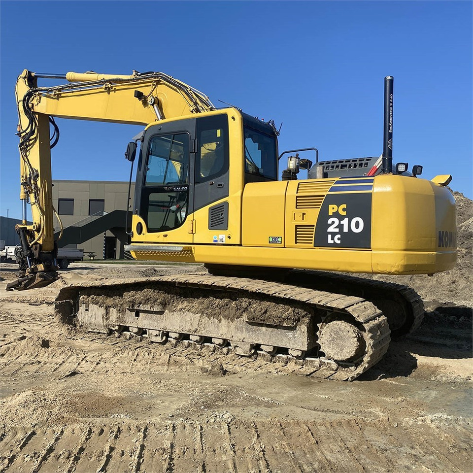 Komatsu PC210 LC-8K - حفار زحاف: صورة 3 Komatsu PC210 LC-8K - حفار زحاف: صورة 3