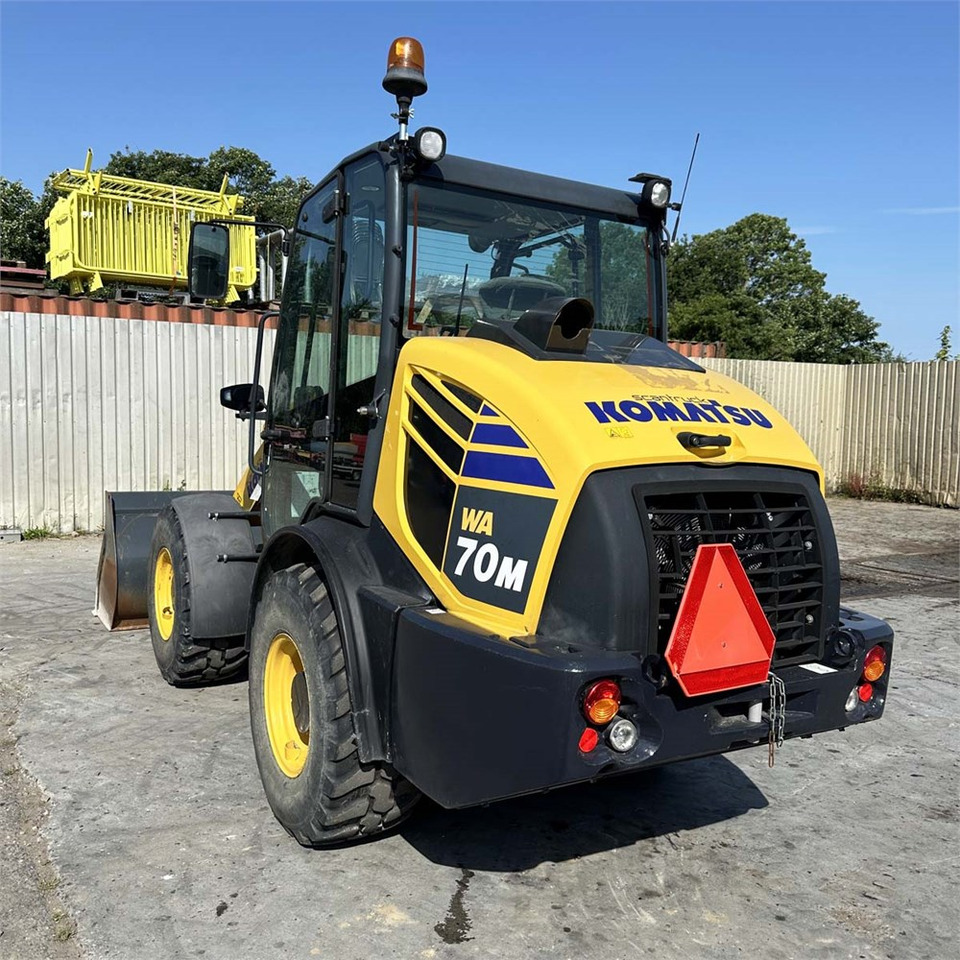 Komatsu WA70M - اللودر بعجل: صورة 4 Komatsu WA70M - اللودر بعجل: صورة 4