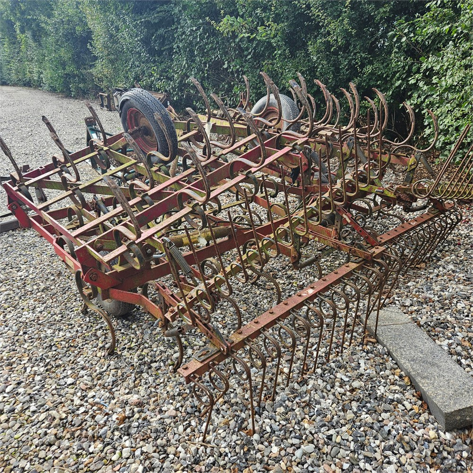 Kongskilde S60 29 - المحراث: صورة 4 Kongskilde S60 29 - المحراث: صورة 4