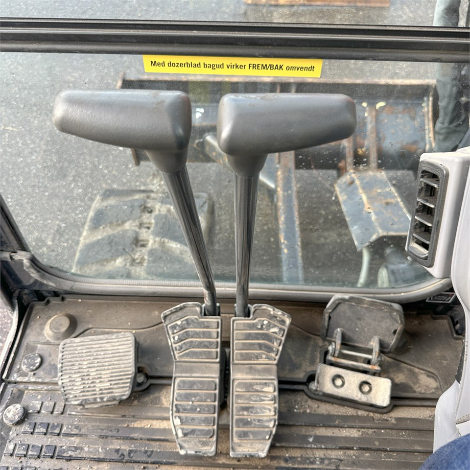 حفارة مُصَّغرة Kubota KX080-4 A2: صورة 23 حفارة مُصَّغرة Kubota KX080-4 A2: صورة 23