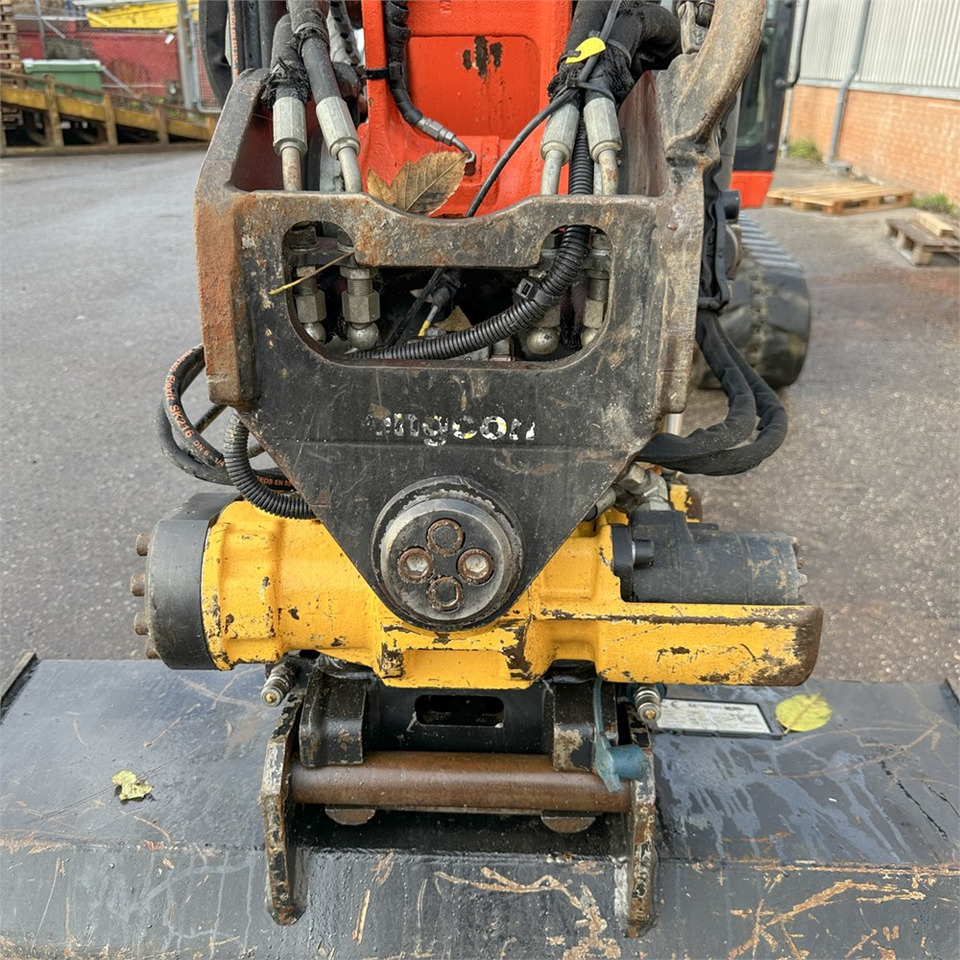 حفارة مُصَّغرة Kubota KX080-4 A2: صورة 33 حفارة مُصَّغرة Kubota KX080-4 A2: صورة 33