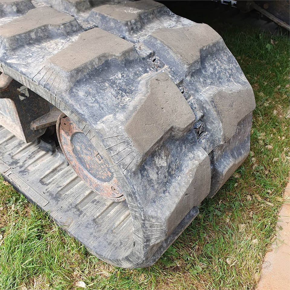 حفارة مُصَّغرة Kubota Kubota KX080-4: صورة 40