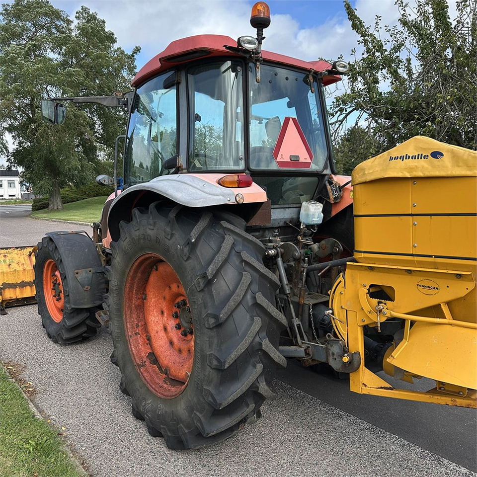 Kubota M 9540 2/4 WD - جرار: صورة 5 Kubota M 9540 2/4 WD - جرار: صورة 5