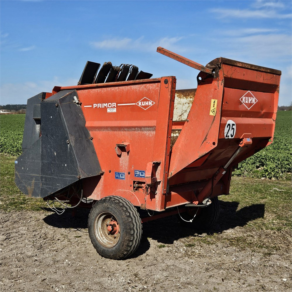 Kuhn PRI 3560 - معدات الثروة الحيوانية: صورة 3 Kuhn PRI 3560 - معدات الثروة الحيوانية: صورة 3