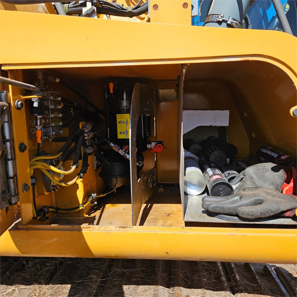 حفار زحاف Liebherr R922 LC: صورة 31 حفار زحاف Liebherr R922 LC: صورة 31