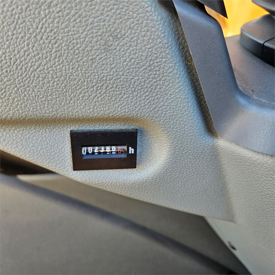 حفار زحاف Liebherr R922 LC: صورة 21 حفار زحاف Liebherr R922 LC: صورة 21