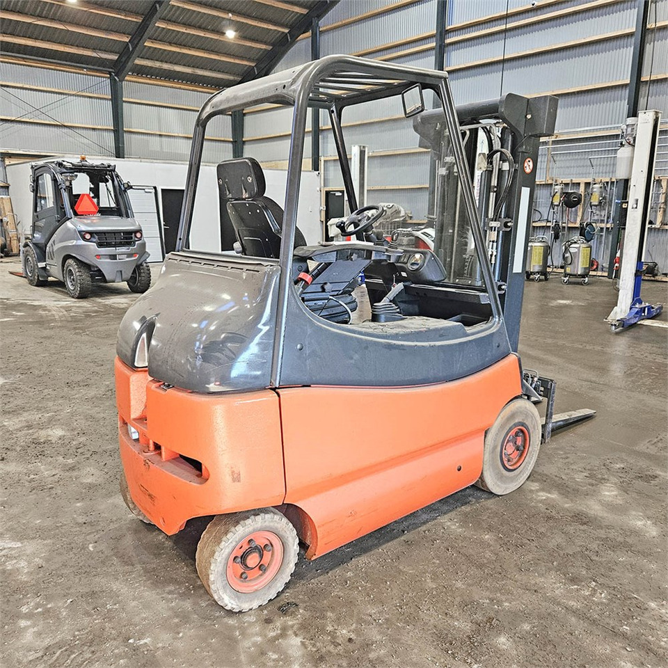 Linde AG E25 EL truck - رافعة شوكية: صورة 4 Linde AG E25 EL truck - رافعة شوكية: صورة 4