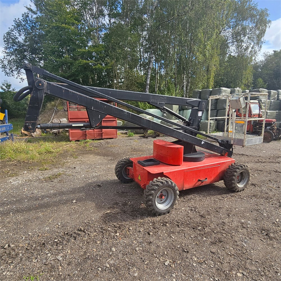 Manitou 100 AE - شاحنة ذراع مفصلي: صورة 2 Manitou 100 AE - شاحنة ذراع مفصلي: صورة 2