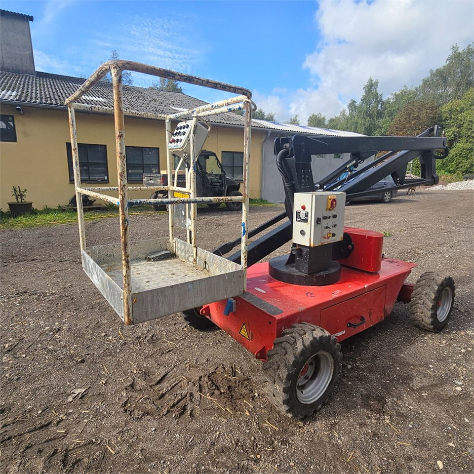 Manitou 100 AE - شاحنة ذراع مفصلي: صورة 3 Manitou 100 AE - شاحنة ذراع مفصلي: صورة 3