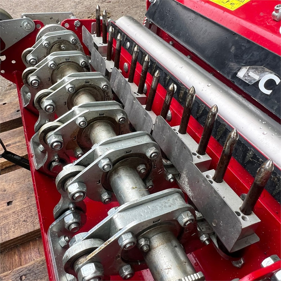 Maredo GT230 HiSpeed-Corer - جزازة أعشاب الحدائق: صورة 3 Maredo GT230 HiSpeed-Corer - جزازة أعشاب الحدائق: صورة 3