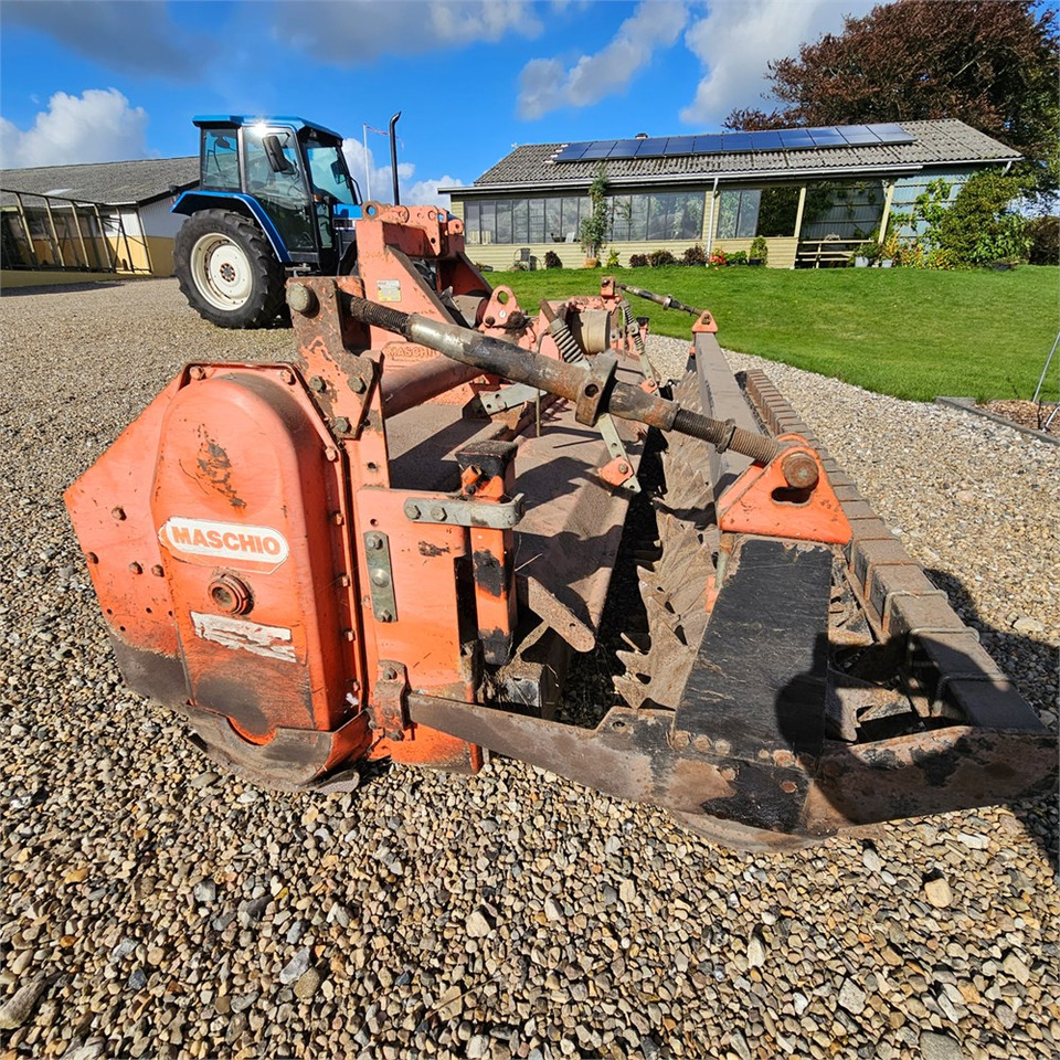 Maschio CB300 - محراث الدوار: صورة 3 Maschio CB300 - محراث الدوار: صورة 3