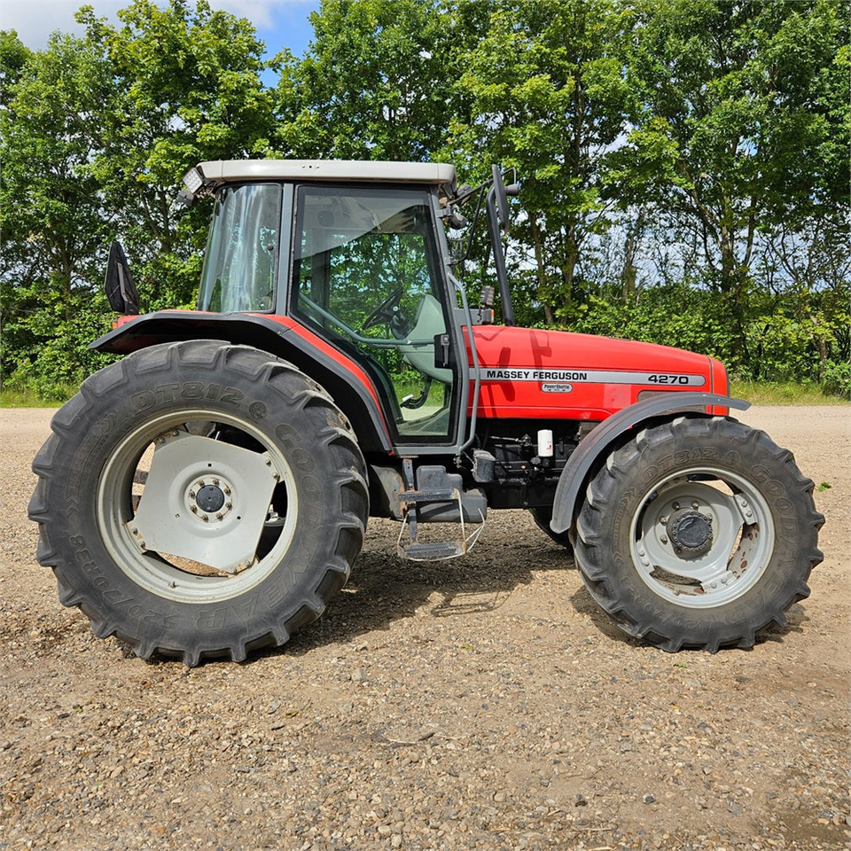 Massey Ferguson 4270 - جرار: صورة 2 Massey Ferguson 4270 - جرار: صورة 2