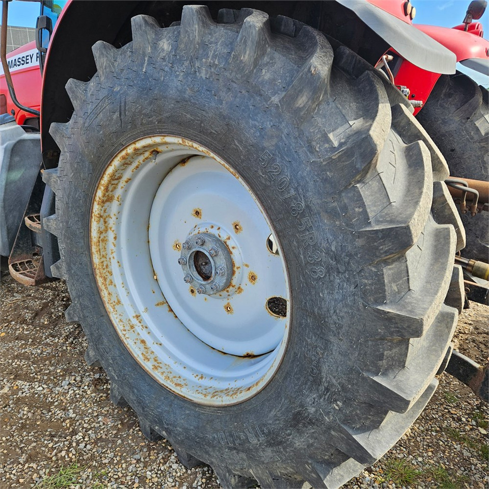 جرار Massey Ferguson 6480 Dyna-6: صورة 41