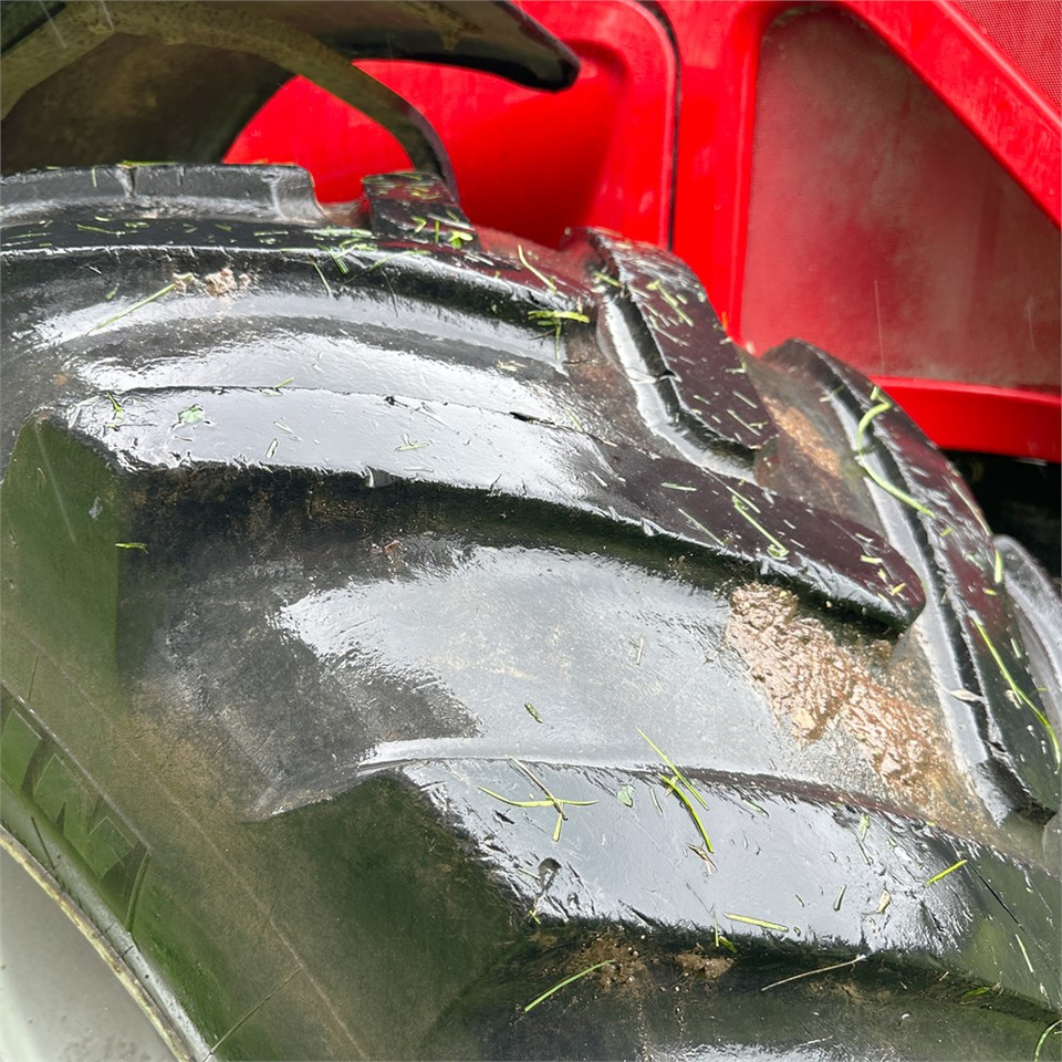 جرار Massey Ferguson MF8460 Dyna-VT: صورة 44