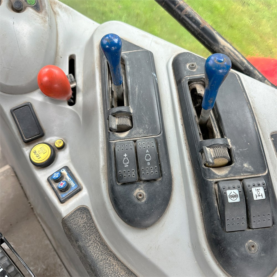 جرار Massey Ferguson MF8460 Dyna-VT: صورة 13