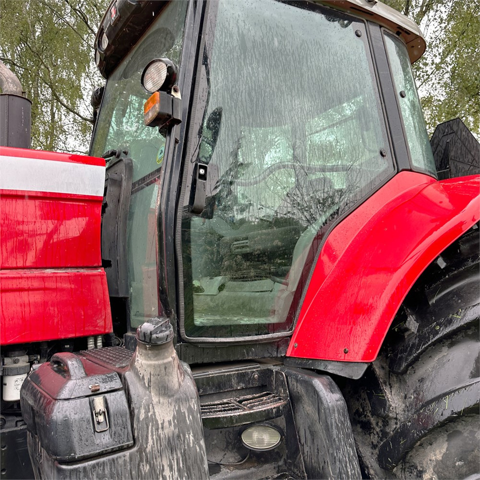 جرار Massey Ferguson MF8460 Dyna-VT: صورة 10