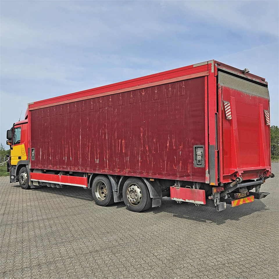 Mercedes Actros 2541 - شاحنة مقفلة: صورة 3 Mercedes Actros 2541 - شاحنة مقفلة: صورة 3