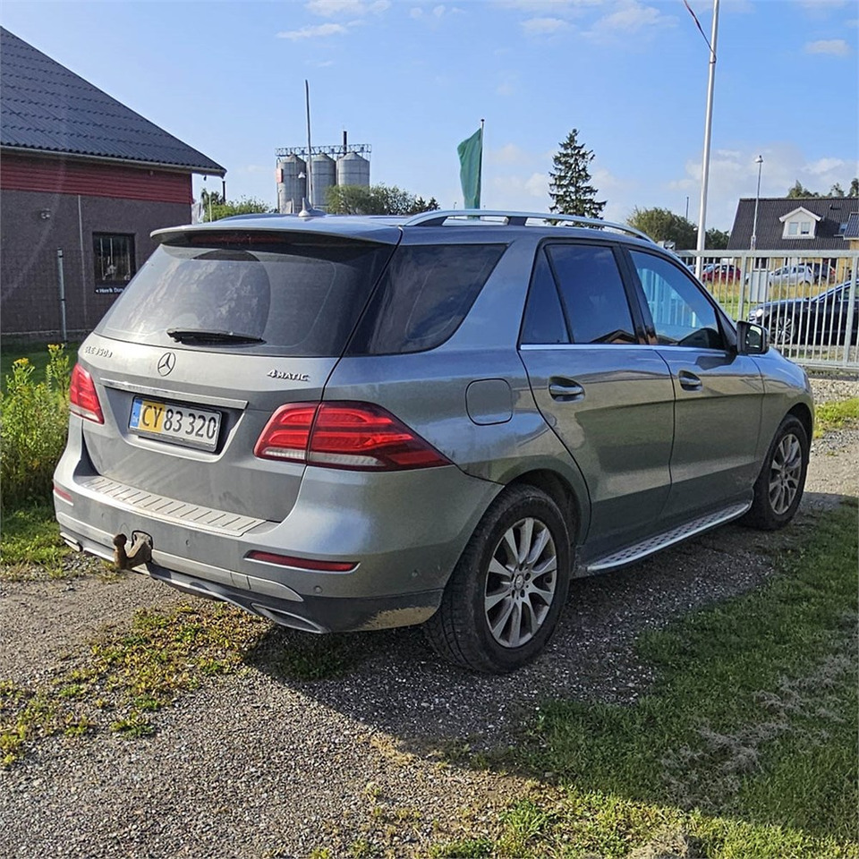 Mercedes GLE 350 4matic - سيارة: صورة 5 Mercedes GLE 350 4matic - سيارة: صورة 5