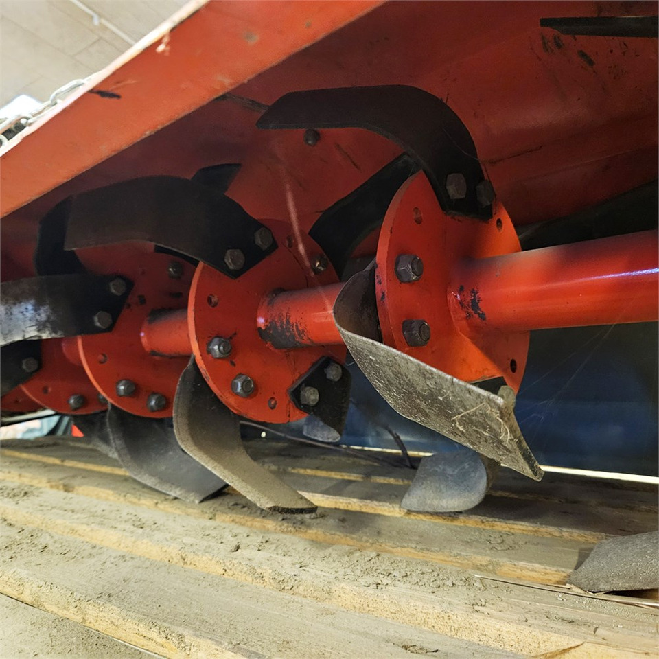 Muratori MZ4S 145 - محراث الدوار: صورة 2 Muratori MZ4S 145 - محراث الدوار: صورة 2