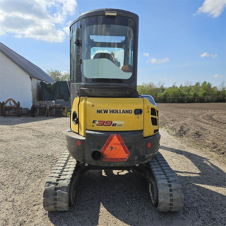New Holland E39 B - حفارة مُصَّغرة: صورة 4 New Holland E39 B - حفارة مُصَّغرة: صورة 4