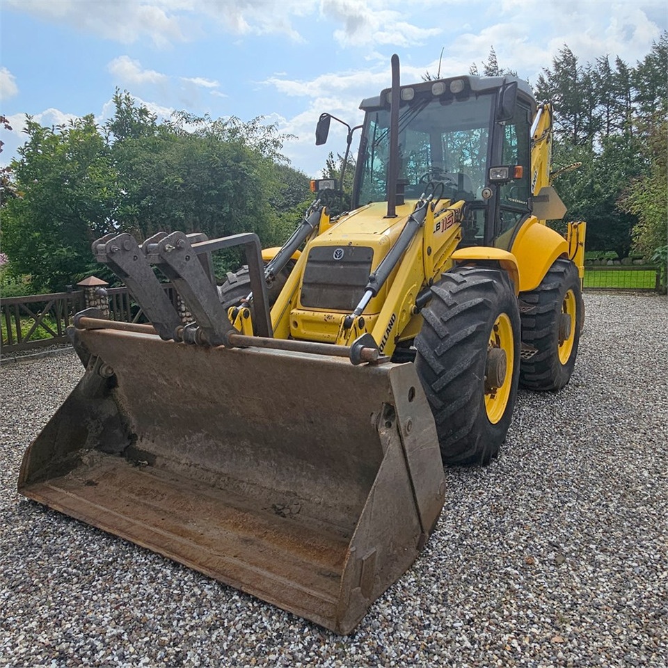 New Holland LB115 B-4PS - جرافة حفار: صورة 4 New Holland LB115 B-4PS - جرافة حفار: صورة 4