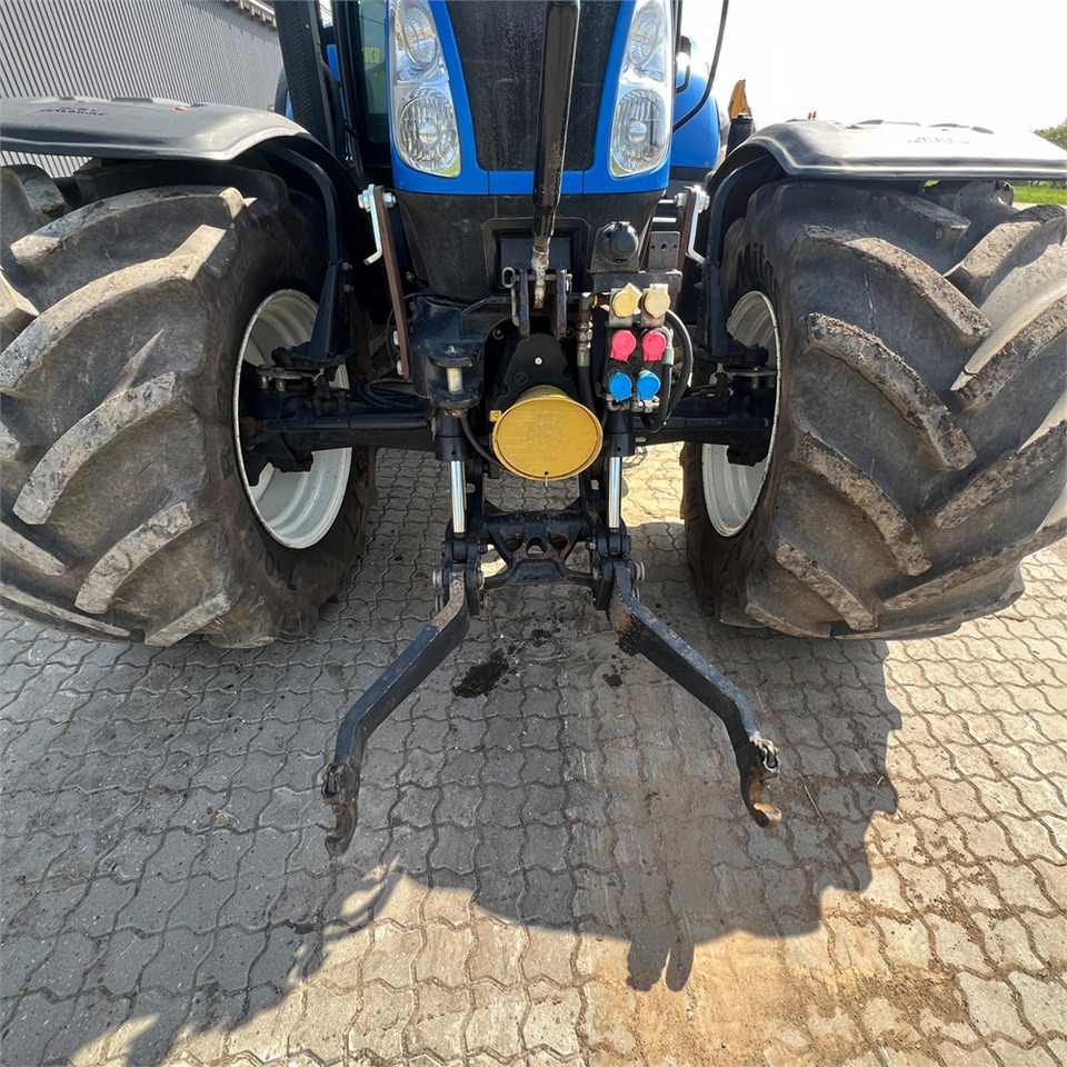 جرار New Holland T6050: صورة 31