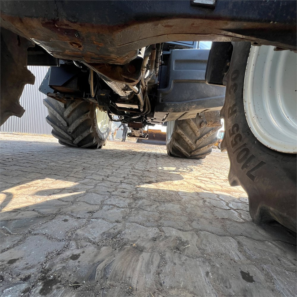 جرار New Holland T6050: صورة 42