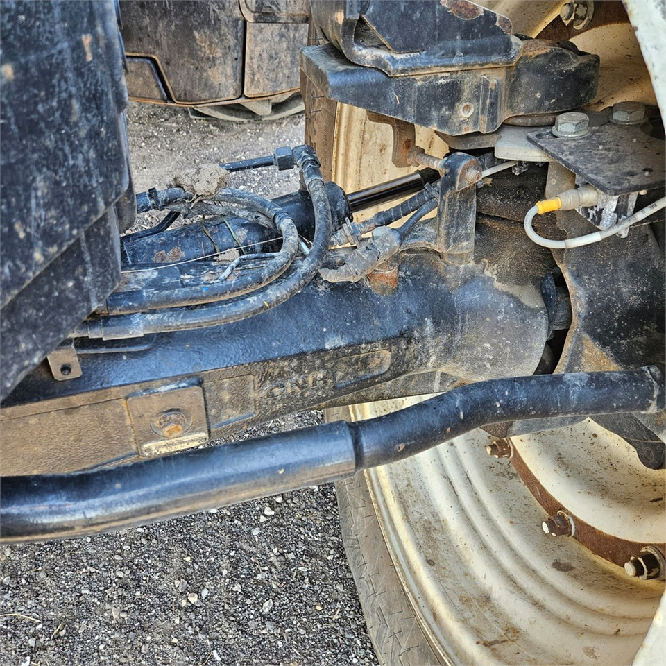 جرار New Holland T7.235 Power Command: صورة 37