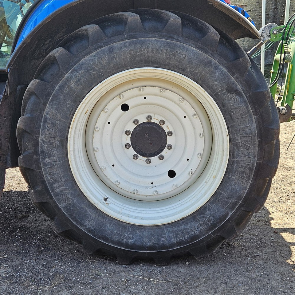 جرار New Holland T7.235 Power Command: صورة 46