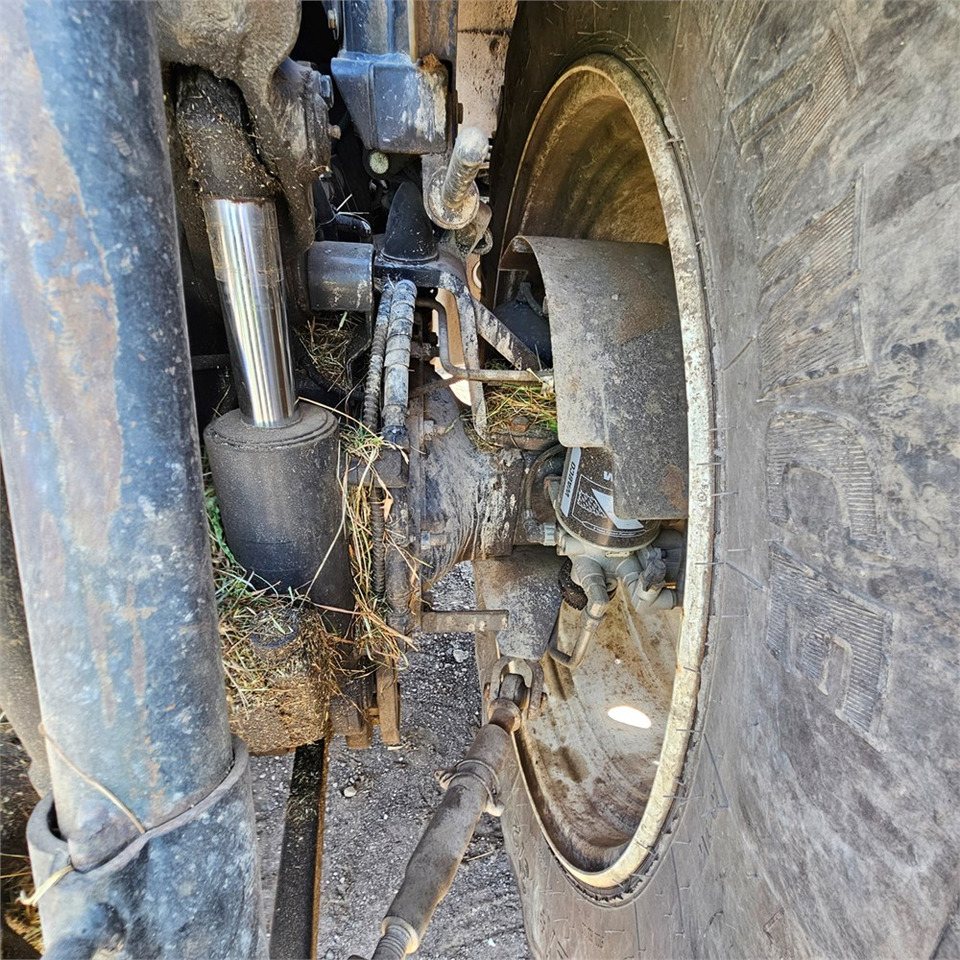 جرار New Holland T7.235 Power Command: صورة 40
