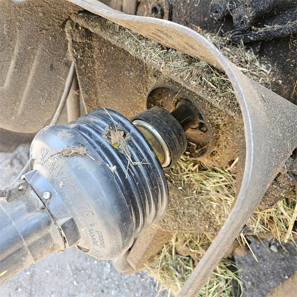 جرار New Holland T7.235 Power Command: صورة 35