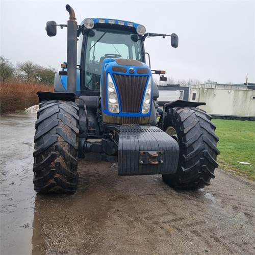 New Holland T8050 Class 5 - جرار: صورة 4 New Holland T8050 Class 5 - جرار: صورة 4