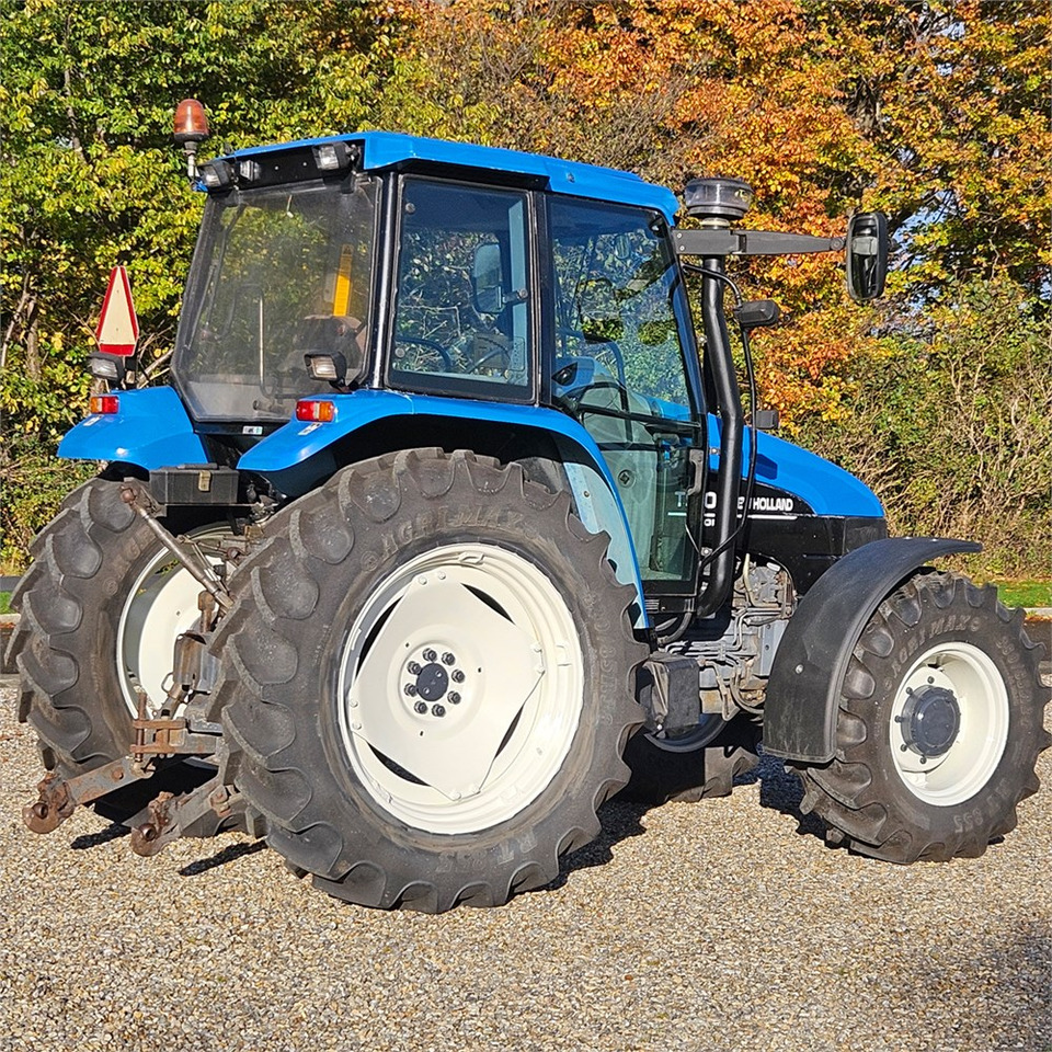 New Holland TS 100 New Holland TS 100: صورة 8 New Holland TS 100 New Holland TS 100: صورة 8