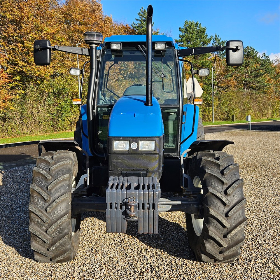 New Holland TS 100 New Holland TS 100: صورة 12 New Holland TS 100 New Holland TS 100: صورة 12