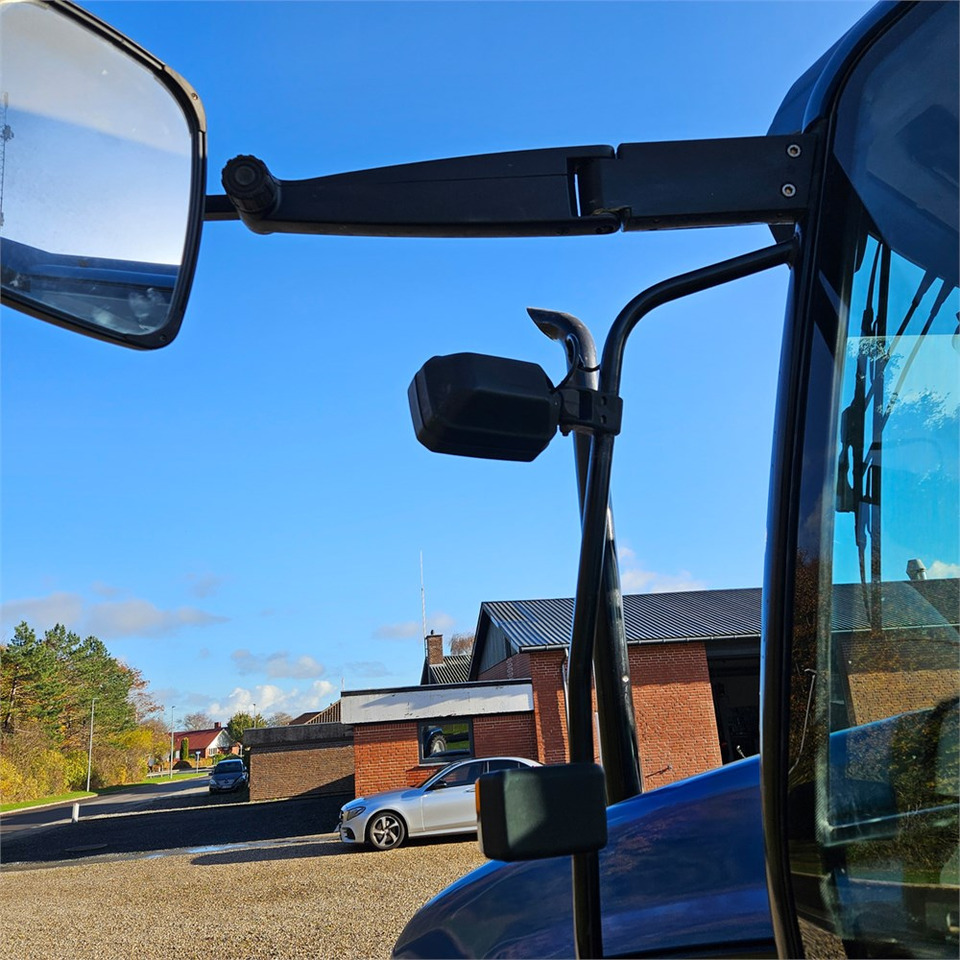 New Holland TS 100 New Holland TS 100: صورة 38 New Holland TS 100 New Holland TS 100: صورة 38