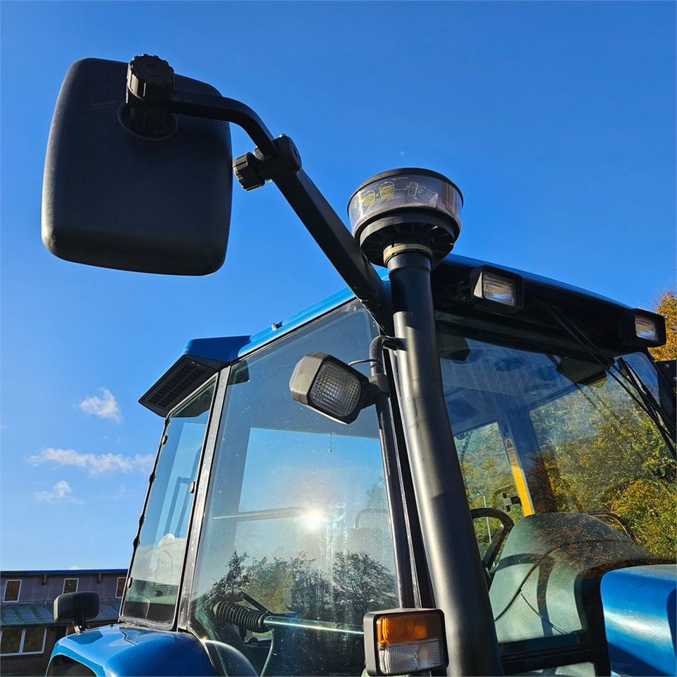 New Holland TS 100 New Holland TS 100: صورة 36 New Holland TS 100 New Holland TS 100: صورة 36